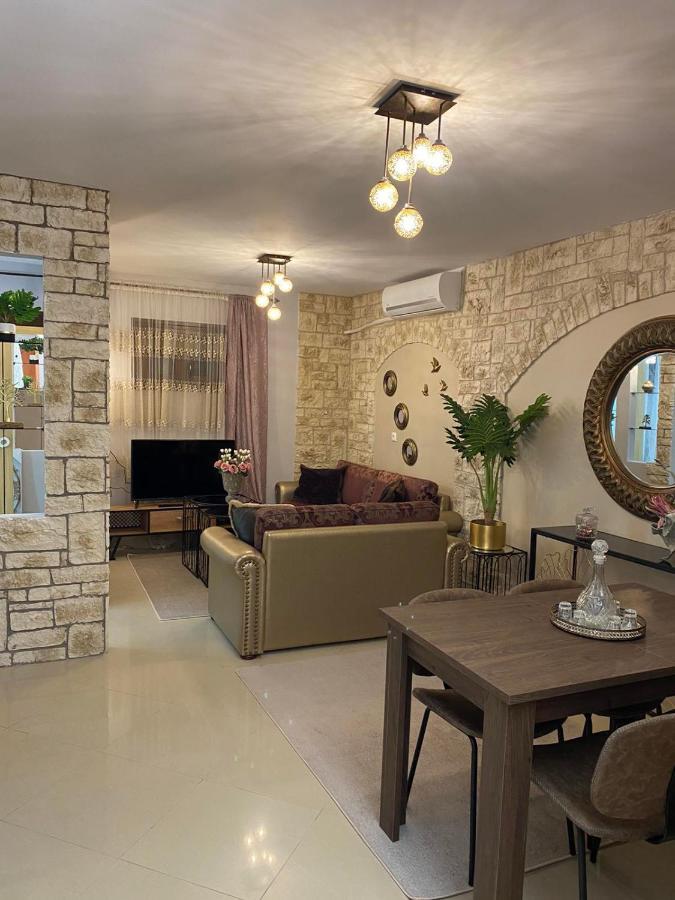 شقة In The Castle Ii- House يانينة المظهر الخارجي الصورة